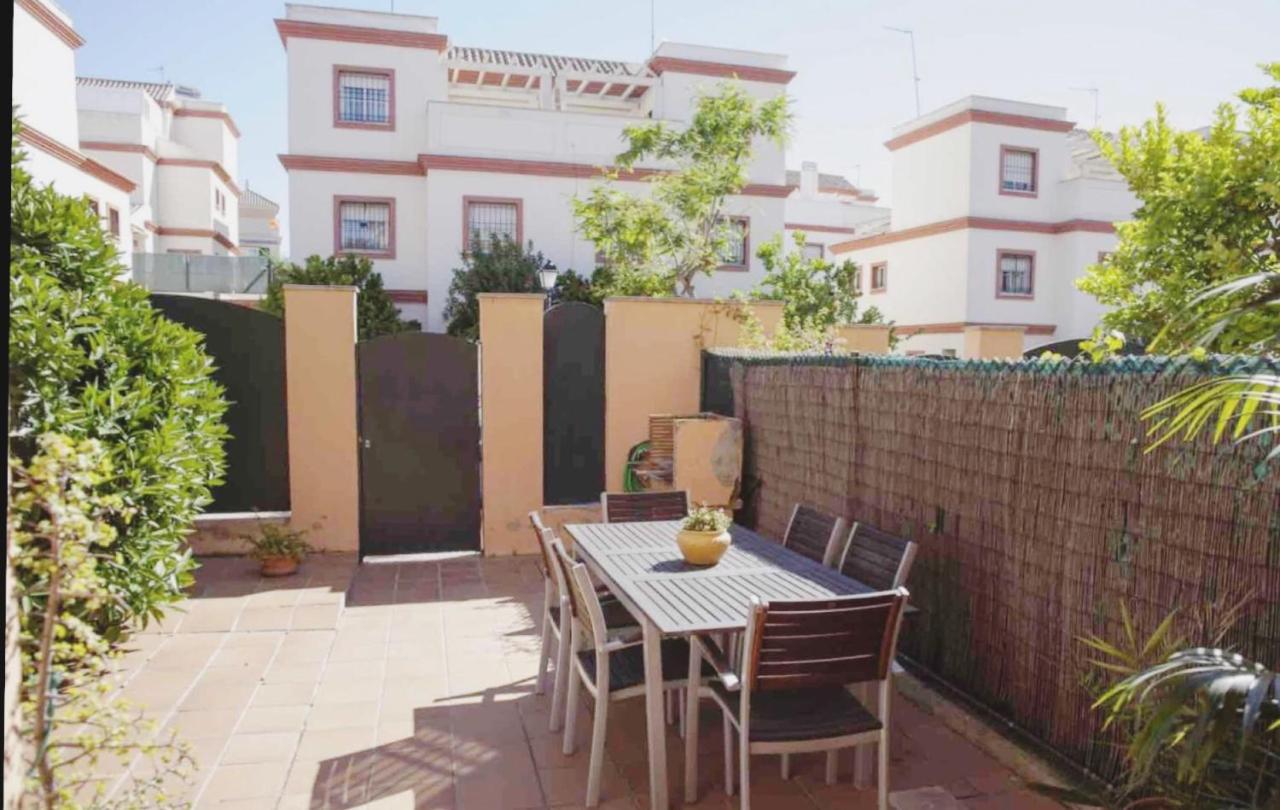 Appartamento 3 La Casa De Marilo Tomares Esterno foto
